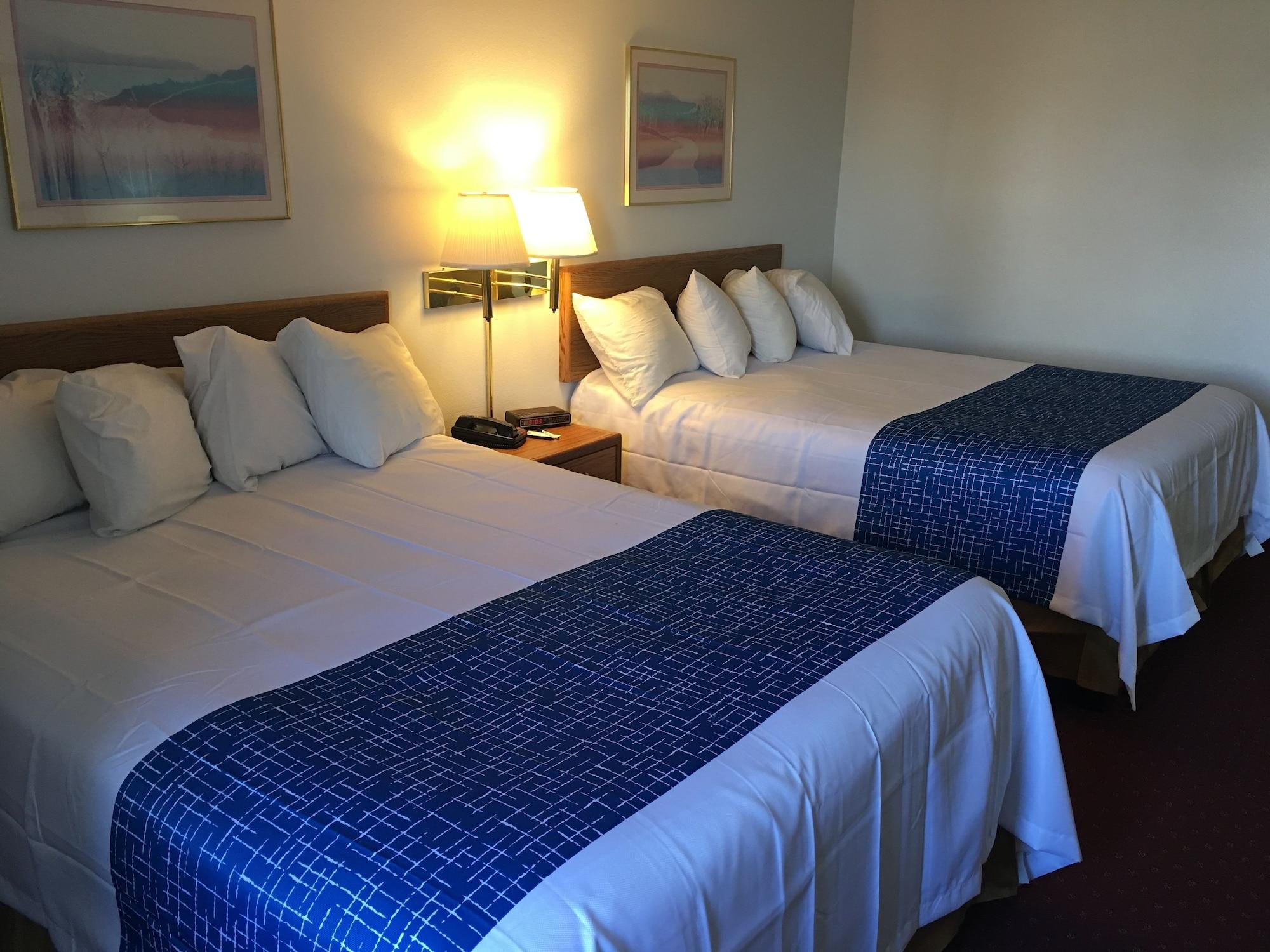 Travelodge By Wyndham Спирфиш Экстерьер фото